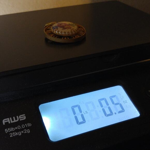 Vintage Floral Porcelain Round Pendant, Gold Tone Frame, 1960s Jewelry - Picture 10 of 10